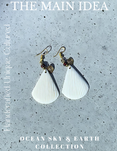 Load image into Gallery viewer, “Mwangaza” Earrings
